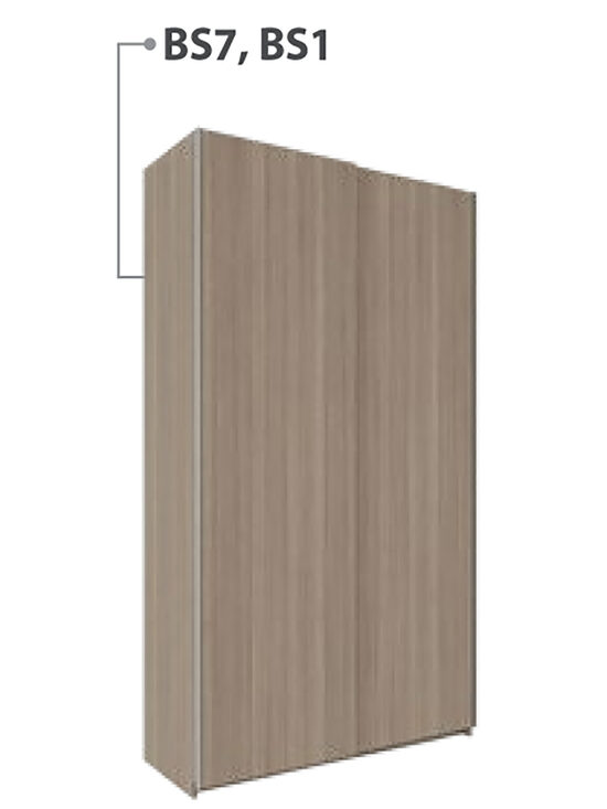 Skapis ar bīdāmām durvīm